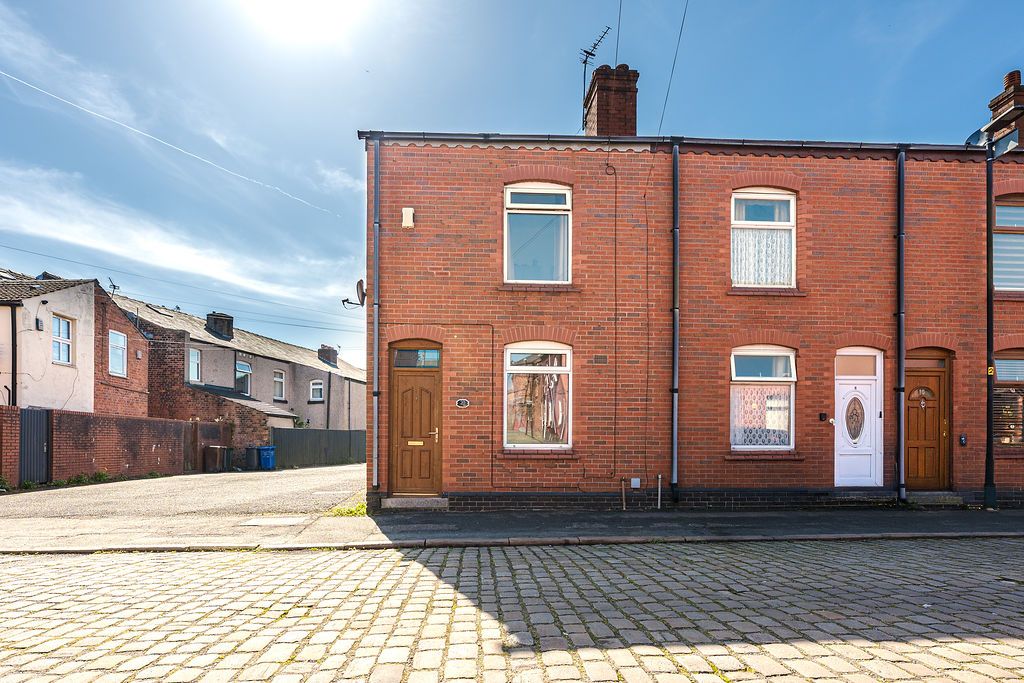 Property photo 1 of 13 20 Rupert Street
