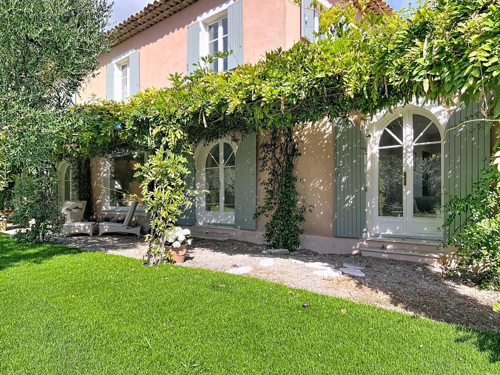 Property photo 3 of 33