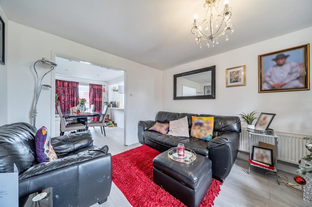 Property photo 2 of 20 Living Area