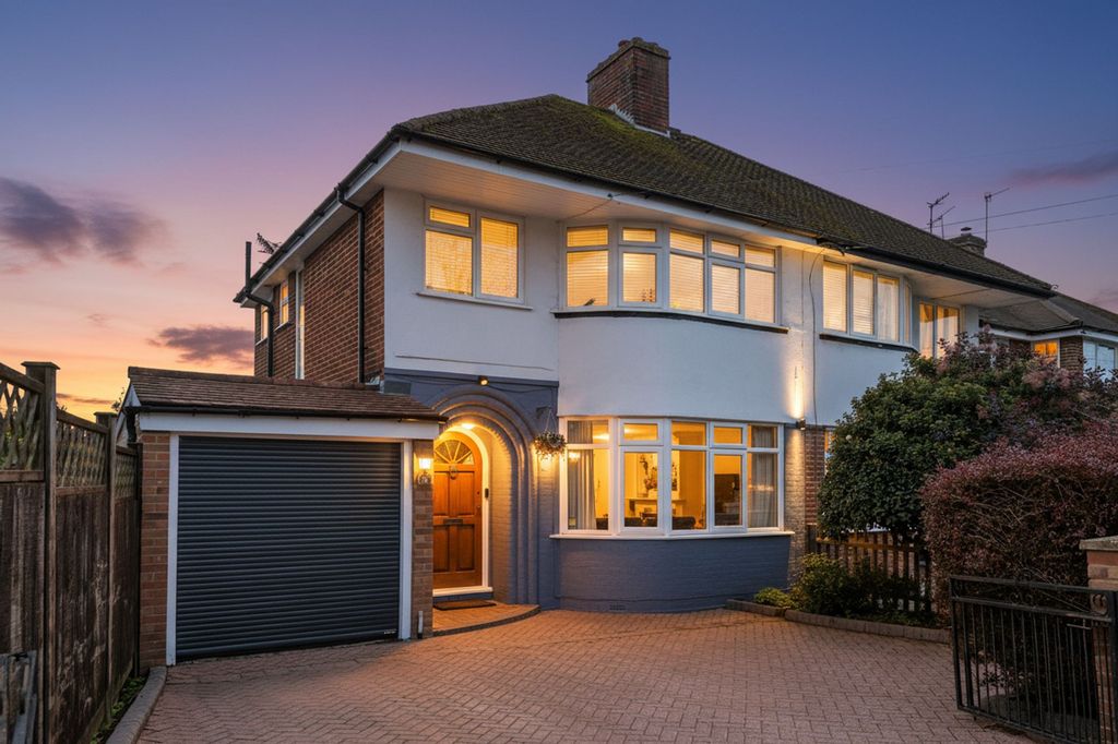 Property photo 1 of 20