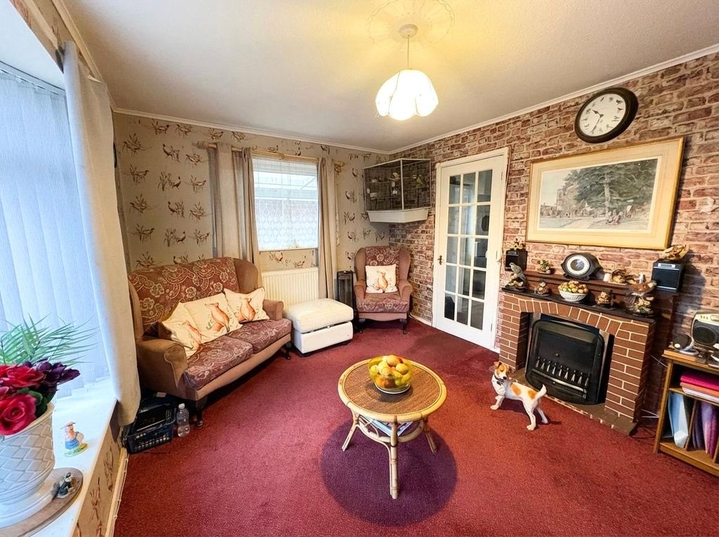 Property photo 2 of 9 Picture No. 02