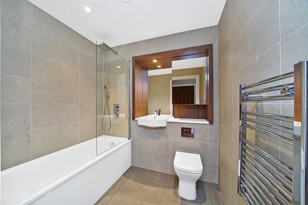 Property photo 2 of 13 Picture No. 01