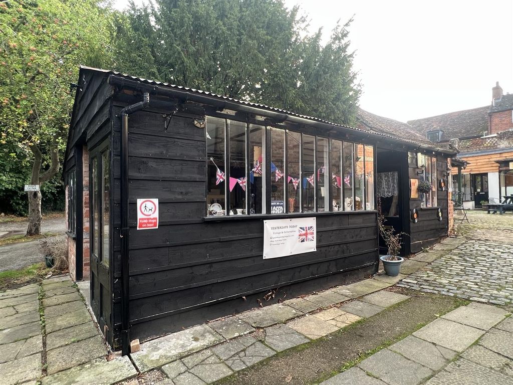 Property photo 1 of 4