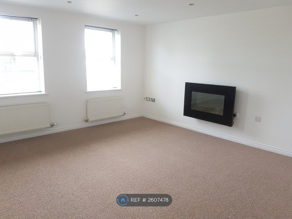 Property photo 1 of 6 Lounge