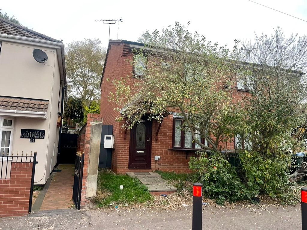 Property photo 1 of 9 Picture No. 08