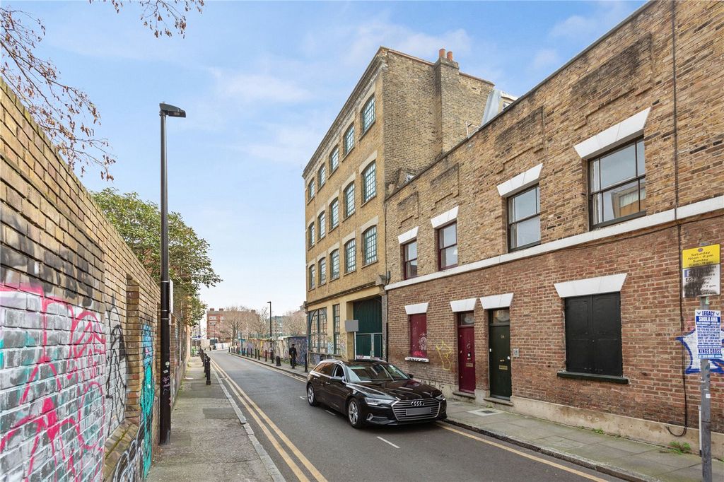 Property photo 3 of 12 Picture No. 06