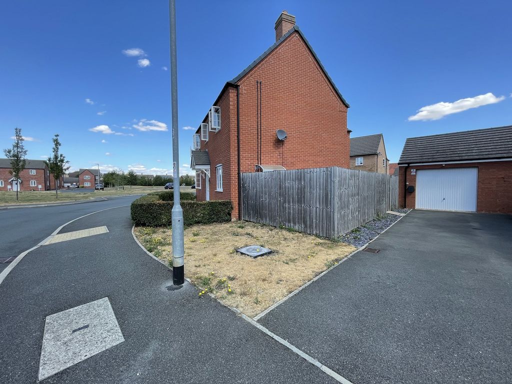Property photo 2 of 31 Not Specified