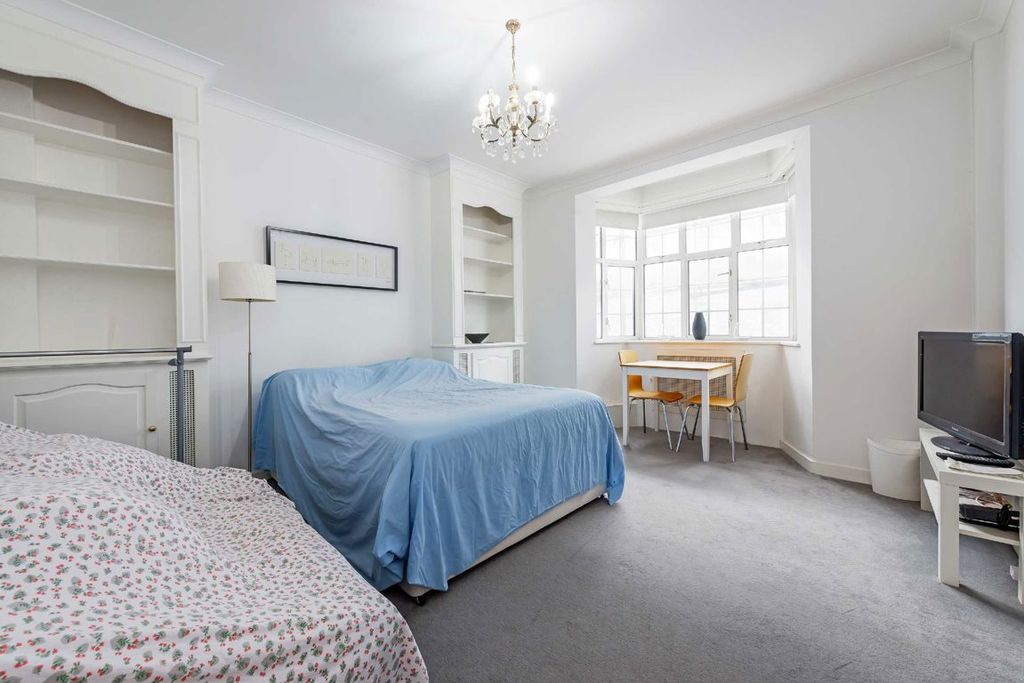 Property photo 2 of 4