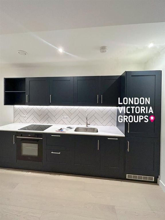 Property photo 3 of 8 1-5680.Jpg