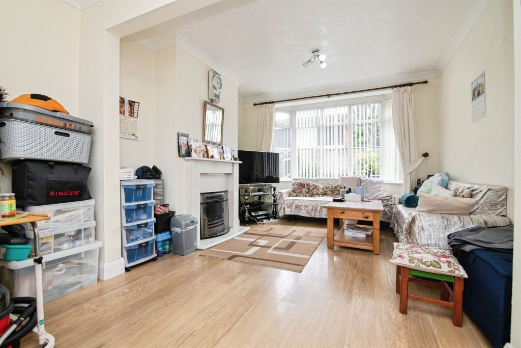Property photo 3 of 17