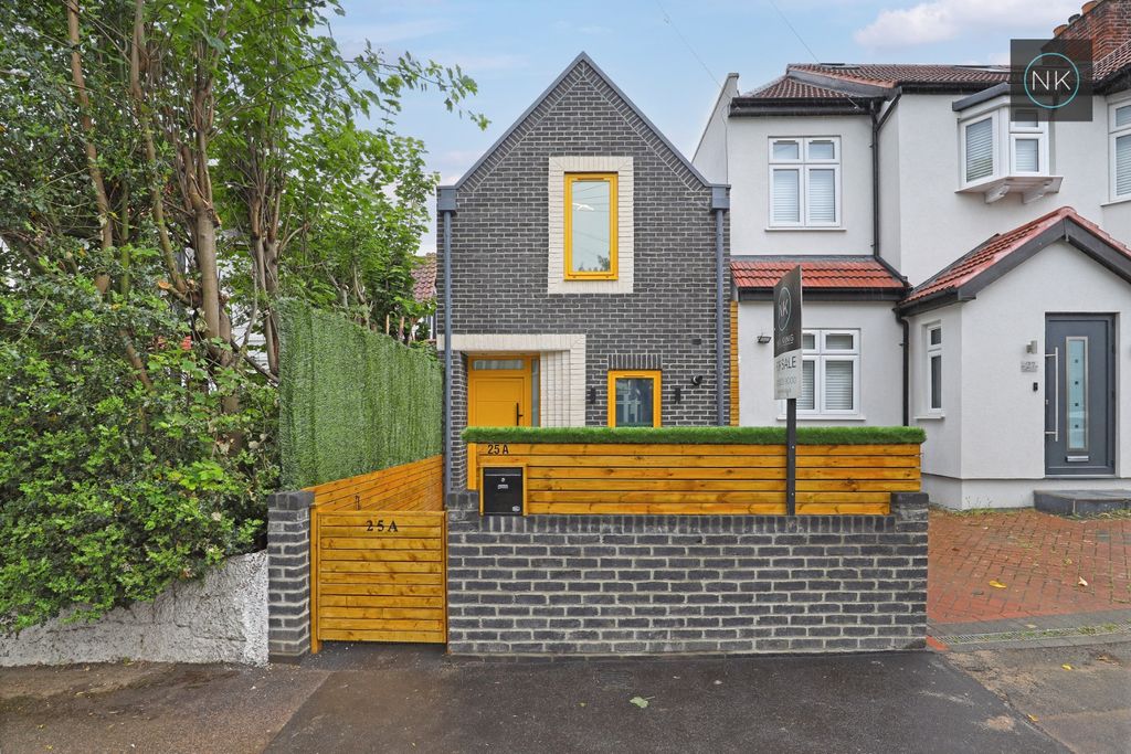 Property photo 1 of 24 4249761