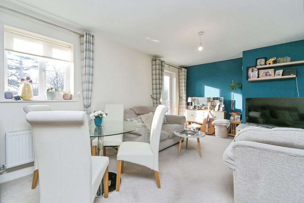 Additional image 4 of 2 bed flat for saleLon Pedr, Llandudno LL30