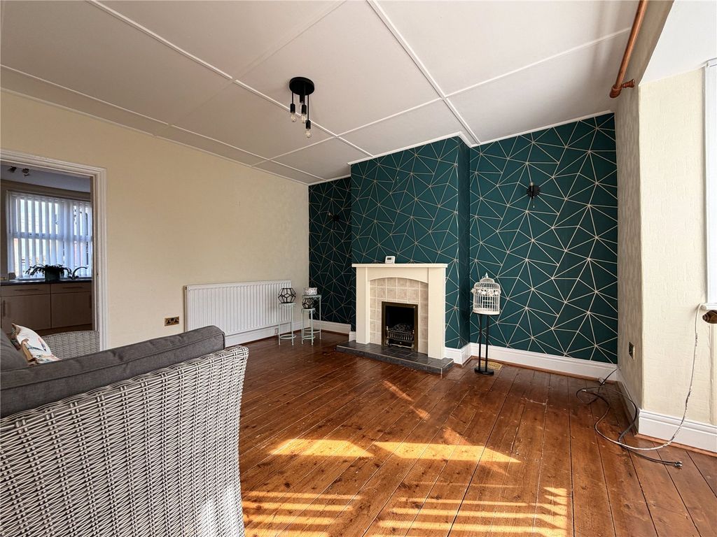 Property photo 3 of 13 Picture No. 27