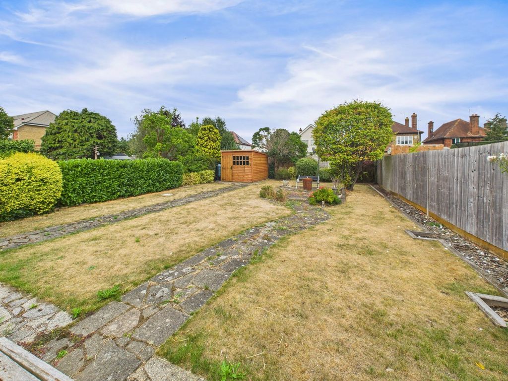 Property photo 2 of 10 Garden