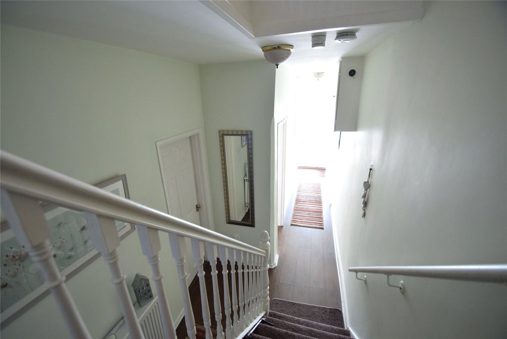 Property photo 3 of 17 Picture No. 37