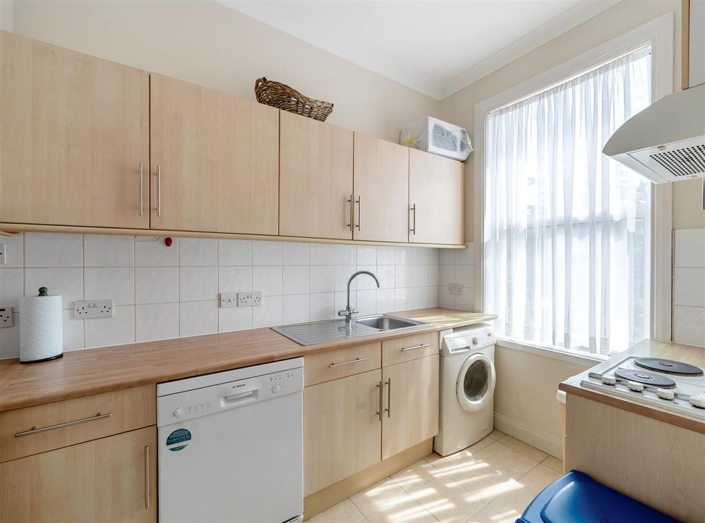 Property photo 3 of 15 15798622 (12).Jpg