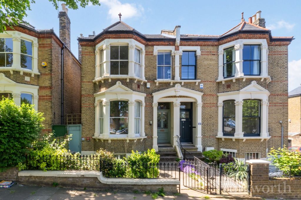 Property photo 1 of 15 Picture No. 17