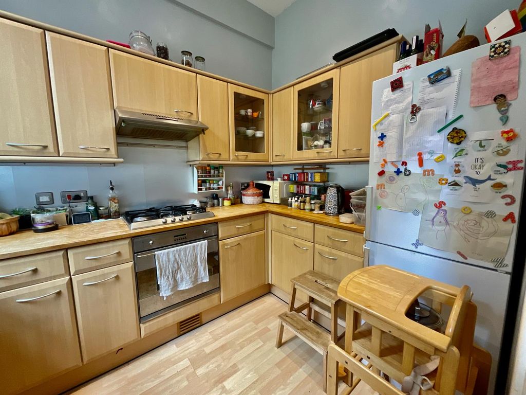 Property photo 3 of 10 Img_8858.Png