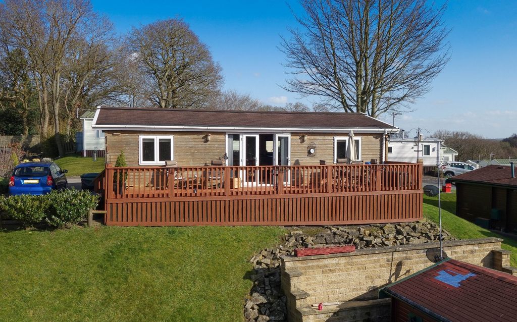 Property photo 1 of 15 Picture No. 01