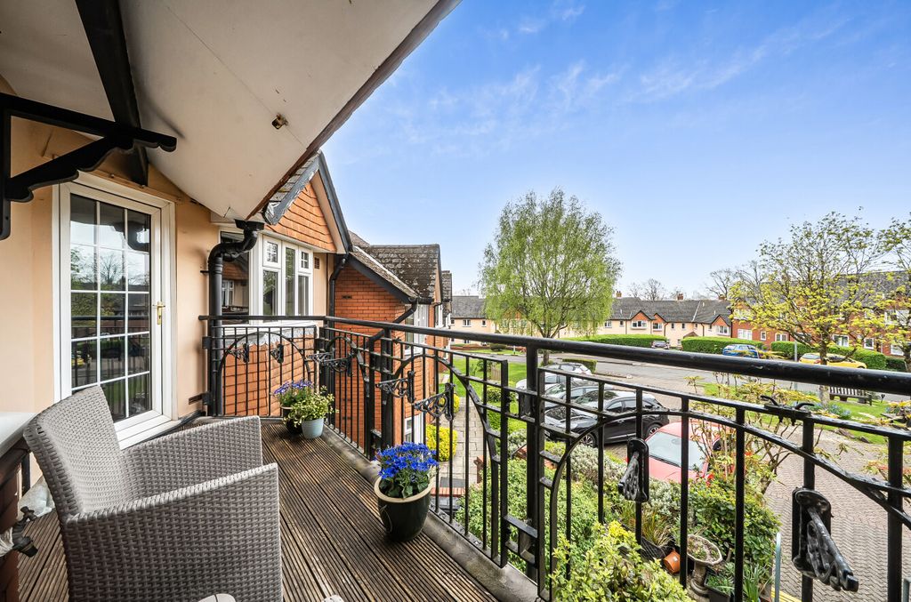 Property photo 2 of 20 1439253-5-69De5De...