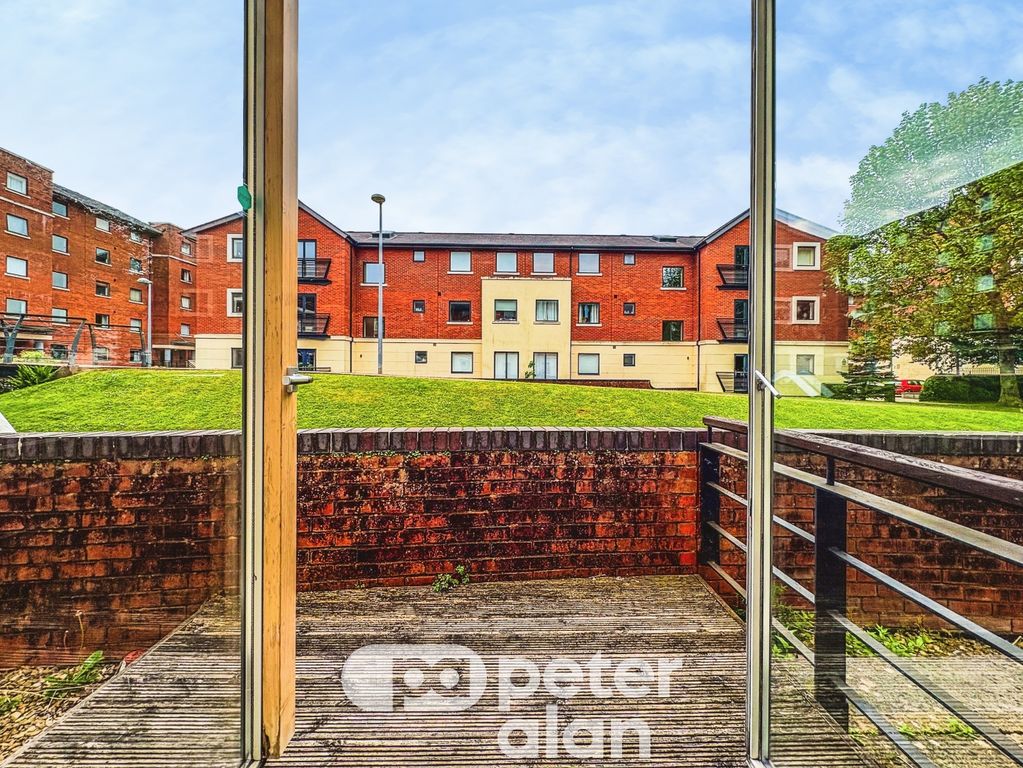 Property photo 2 of 16
