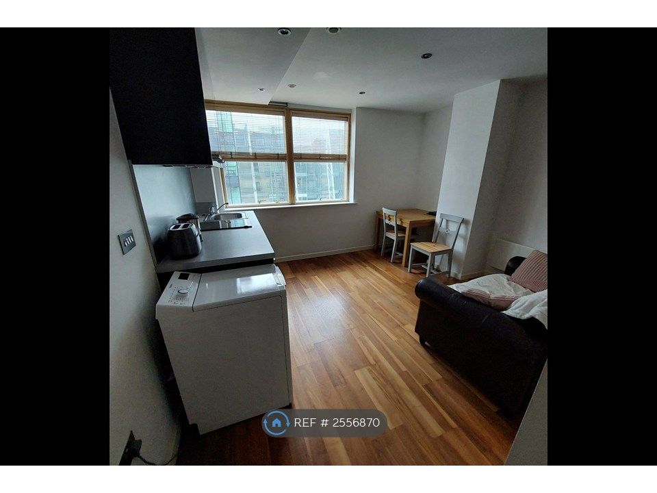 Property photo 2 of 7