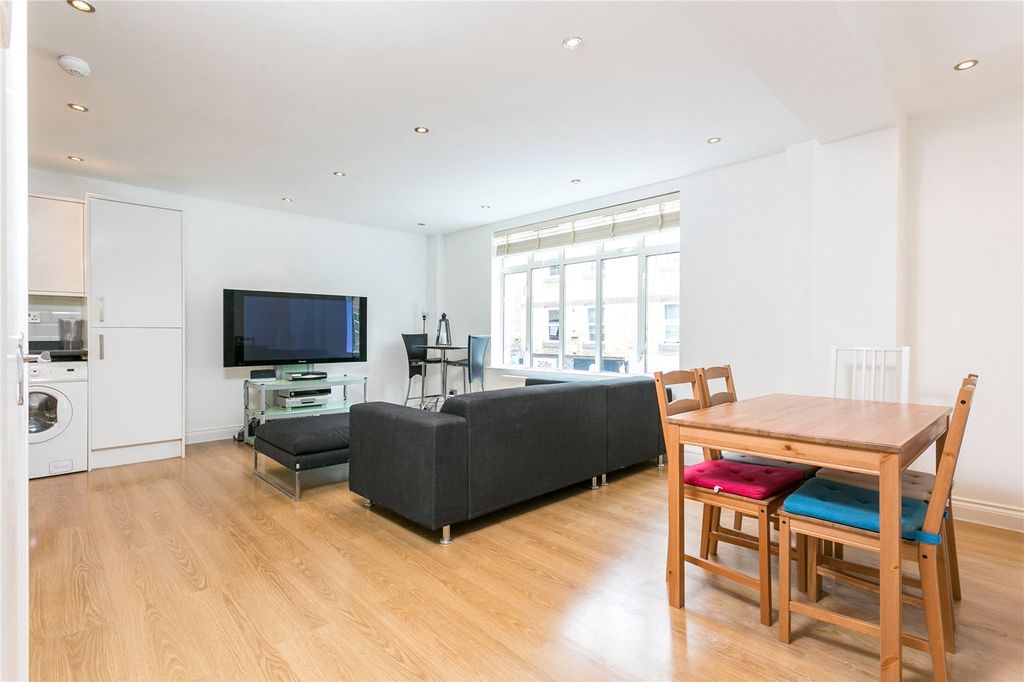 Property photo 2 of 10 Picture No. 17