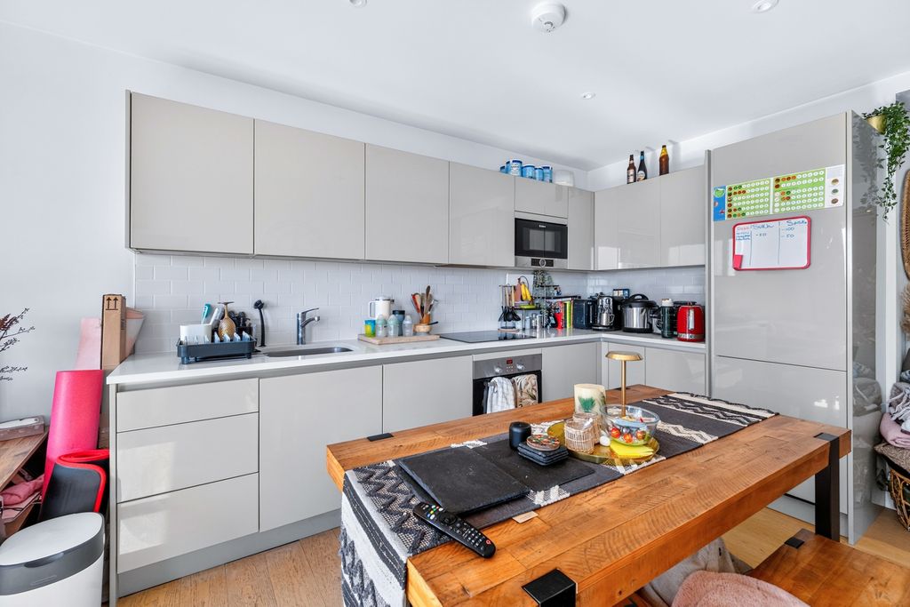 Property photo 3 of 13 Reception/Kitchen
