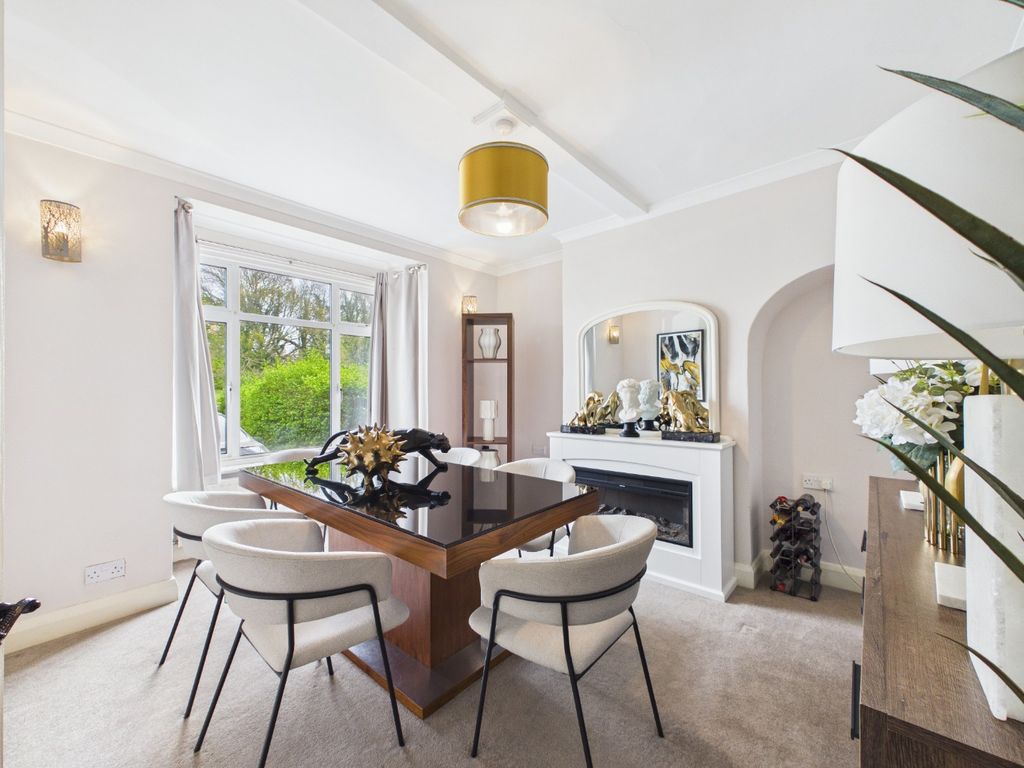 Property photo 2 of 14 5079704