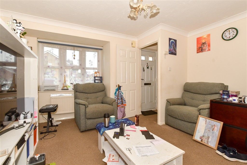 Property photo 3 of 14 Lounge