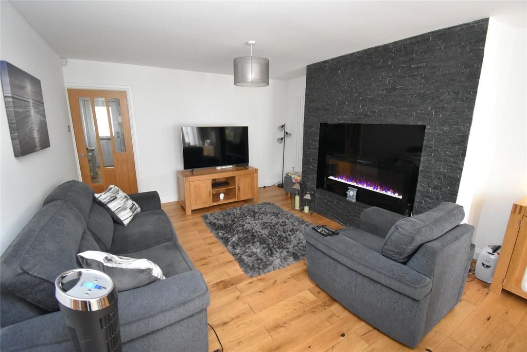 Property photo 2 of 16 Picture No. 16
