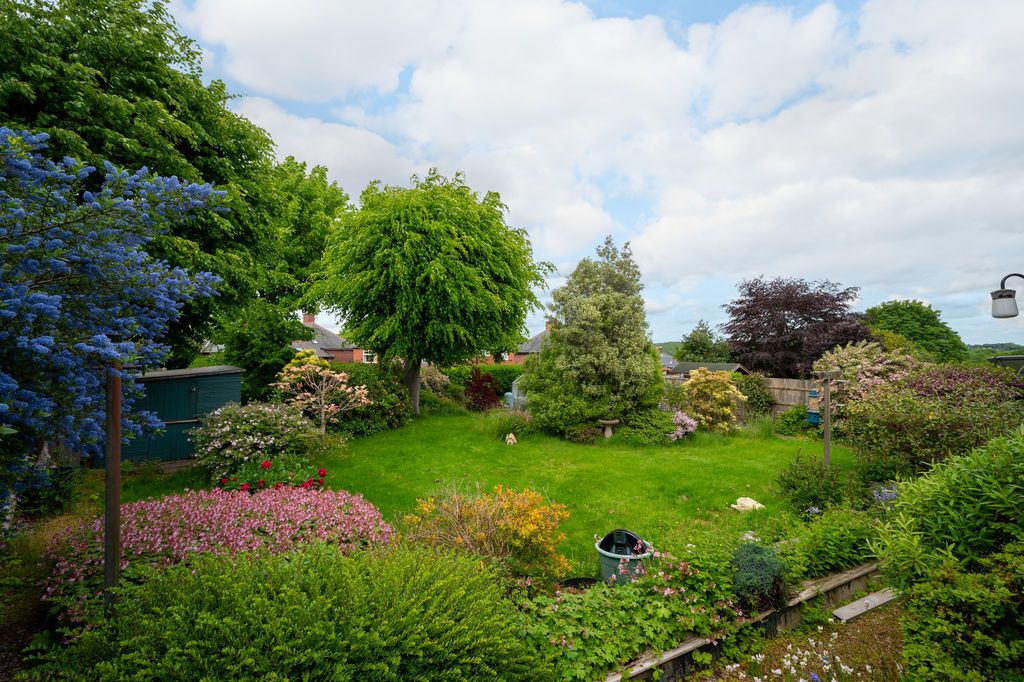 Property photo 3 of 33 Rear Garden
