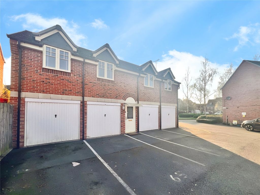 Property photo 1 of 10 Front