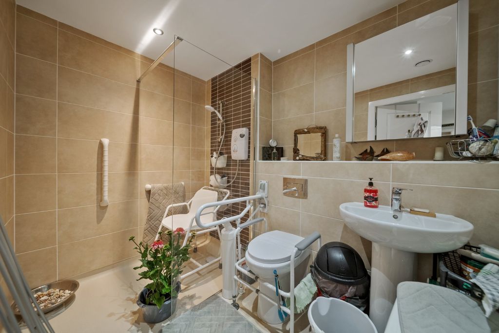 Additional image 6 of 1 bed flat for saleBridge Street, Otley, West Yorkshire LS21