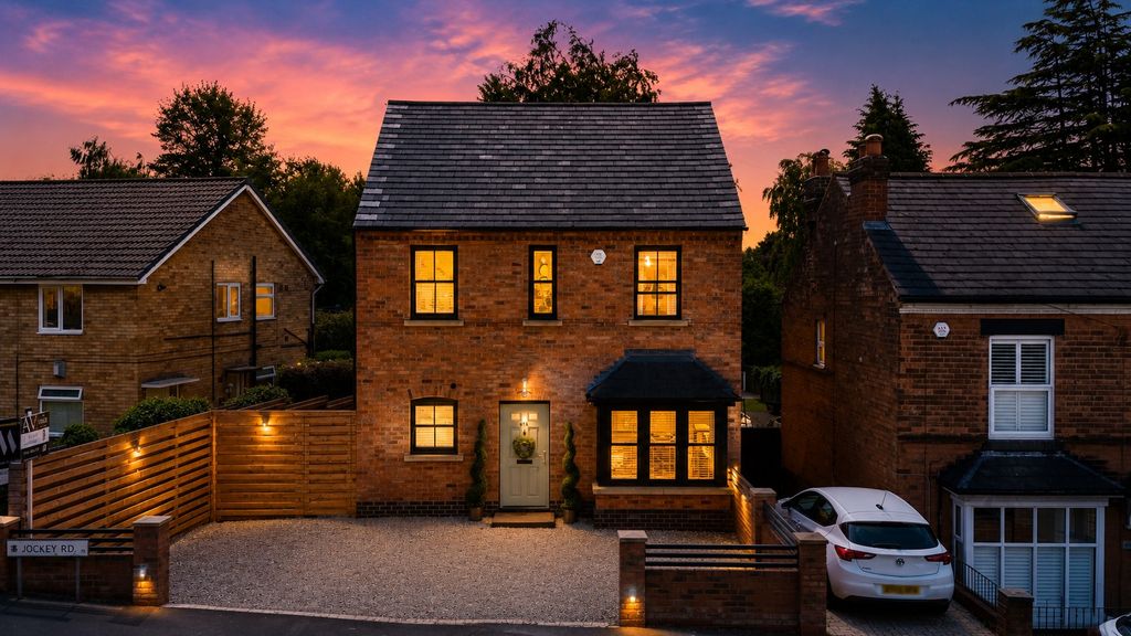 Property photo 1 of 34 2547870
