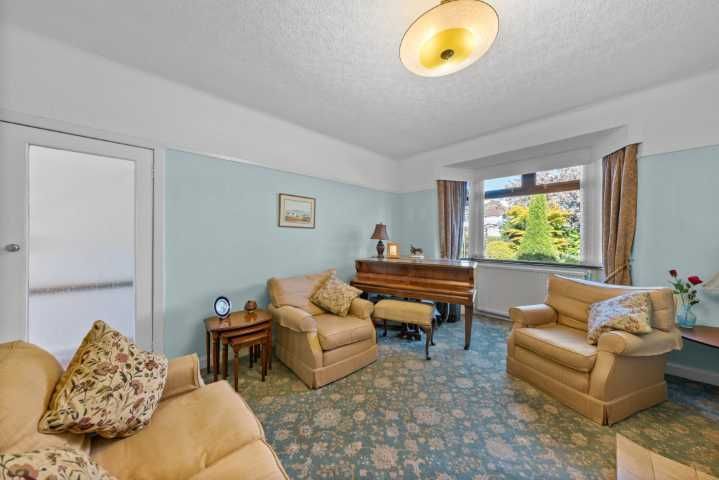 Property photo 2 of 30