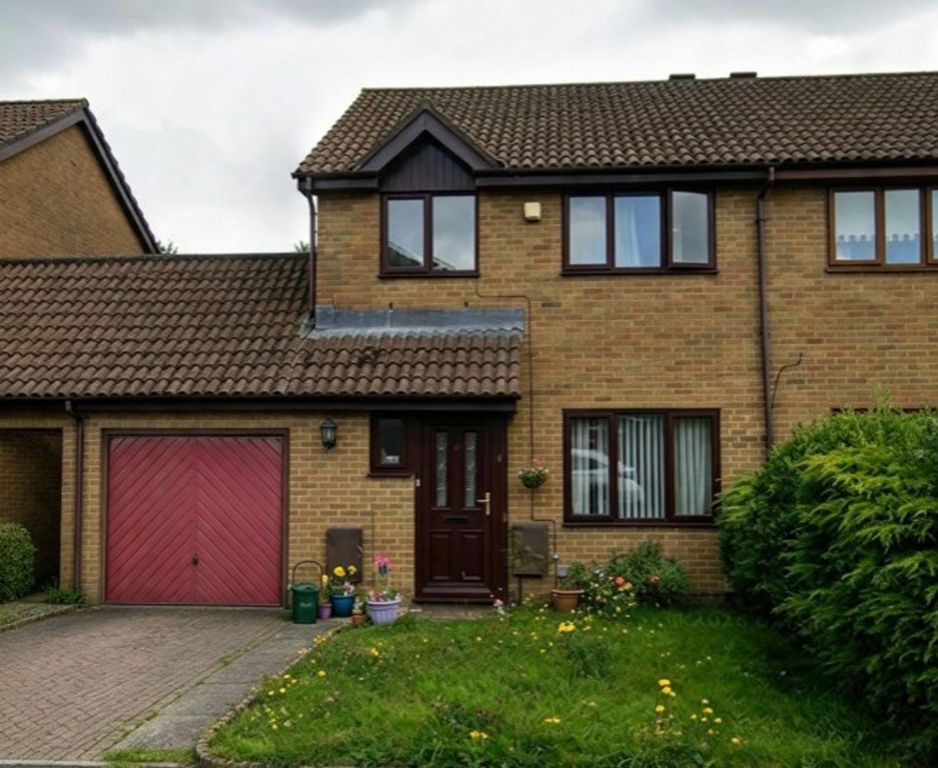 Property photo 1 of 11