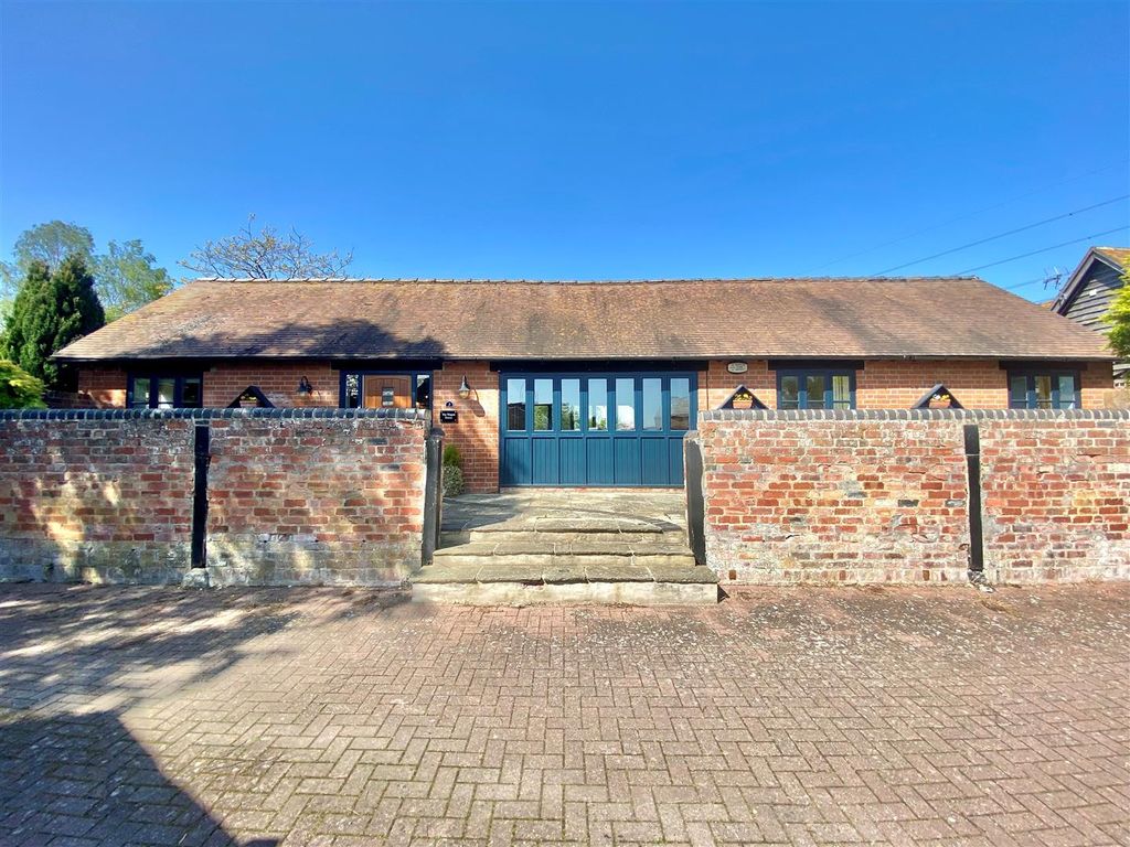 Property photo 3 of 27