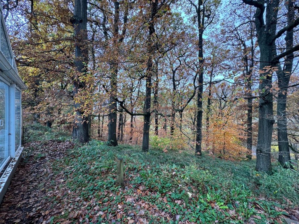 Property photo 3 of 28