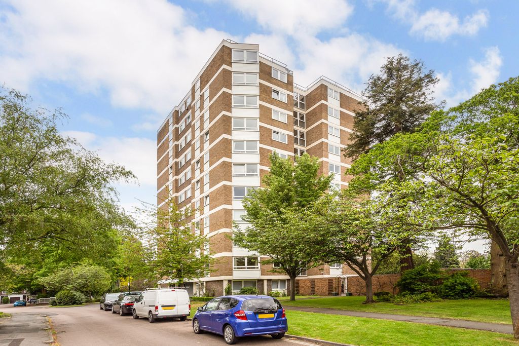 Property photo 3 of 10