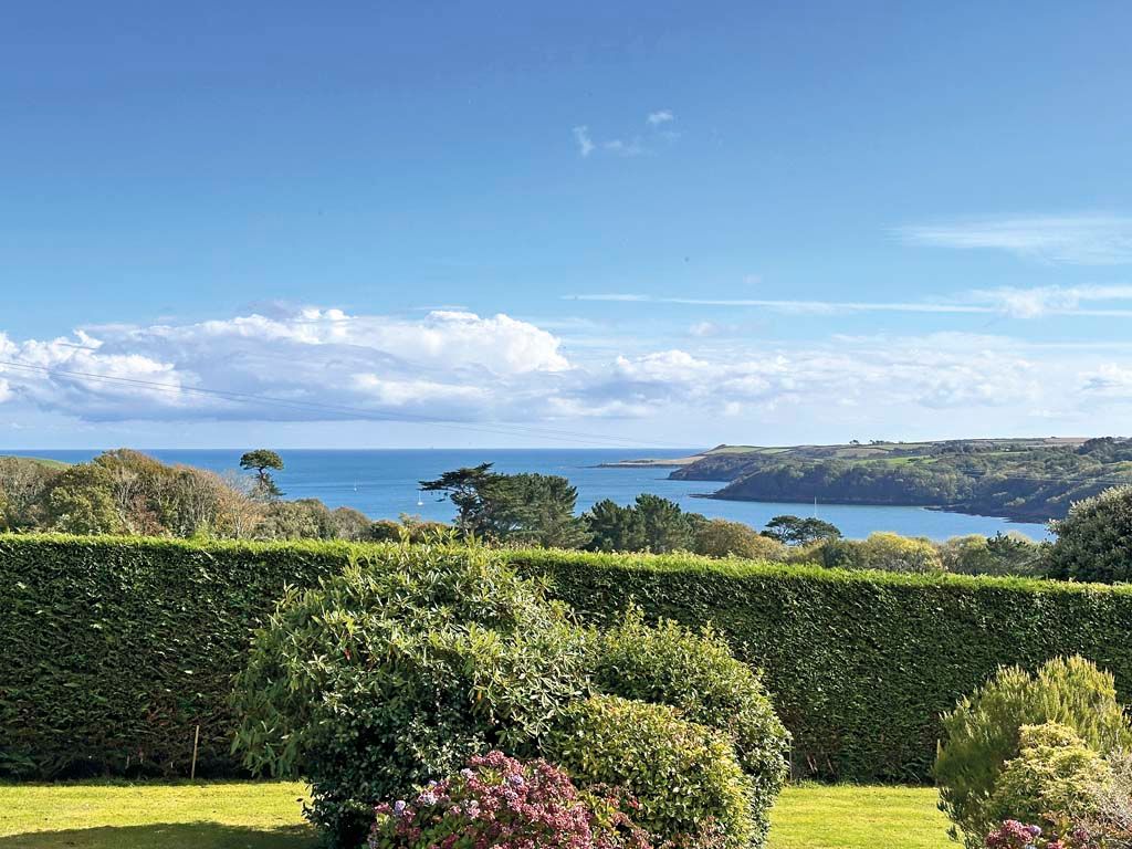 Property photo 2 of 17 Photo 2