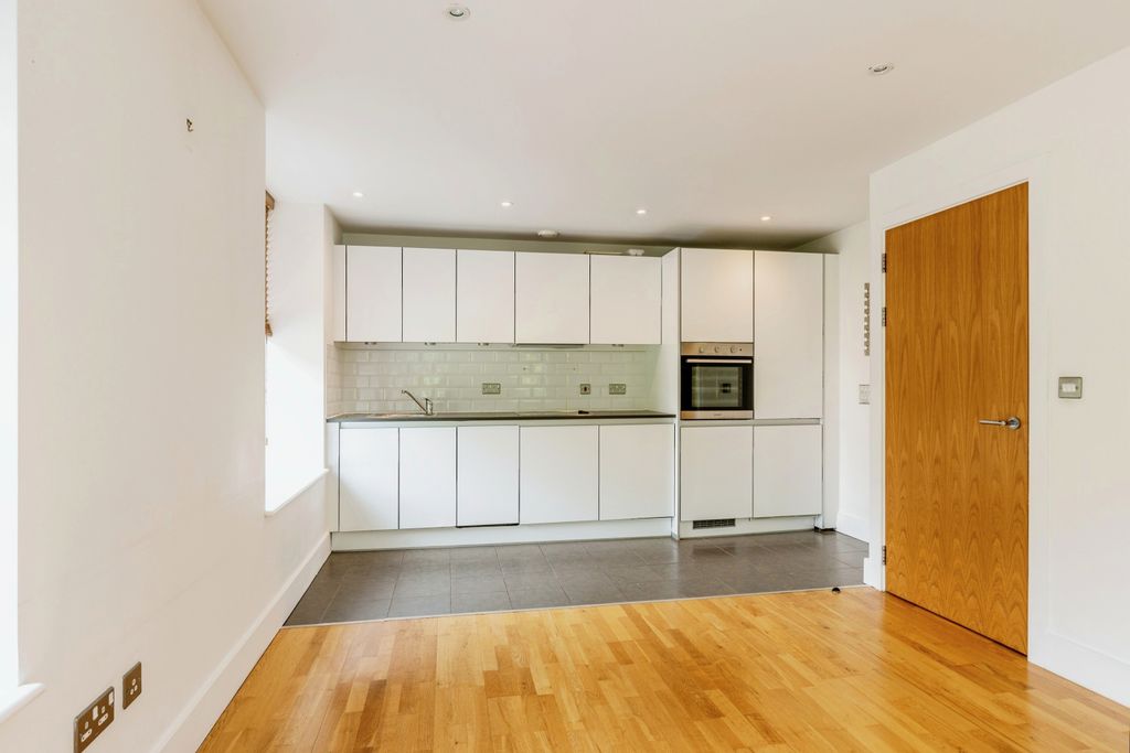 Property photo 2 of 14 Photography