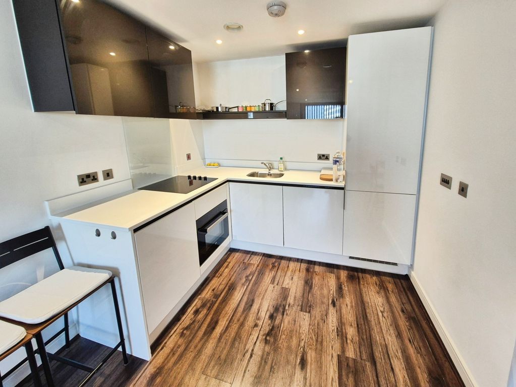Property photo 3 of 9 Kitchen Area