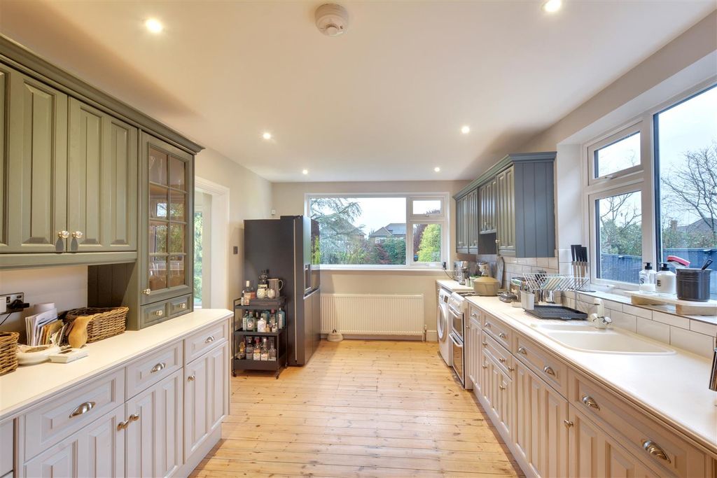 Property photo 3 of 25 Kitchen_3.Jpeg