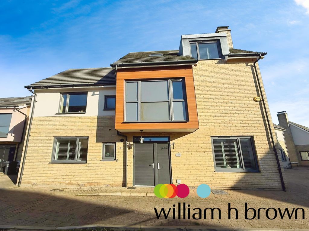 Property photo 1 of 16 Front