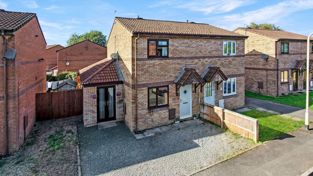 Property photo 1 of 21