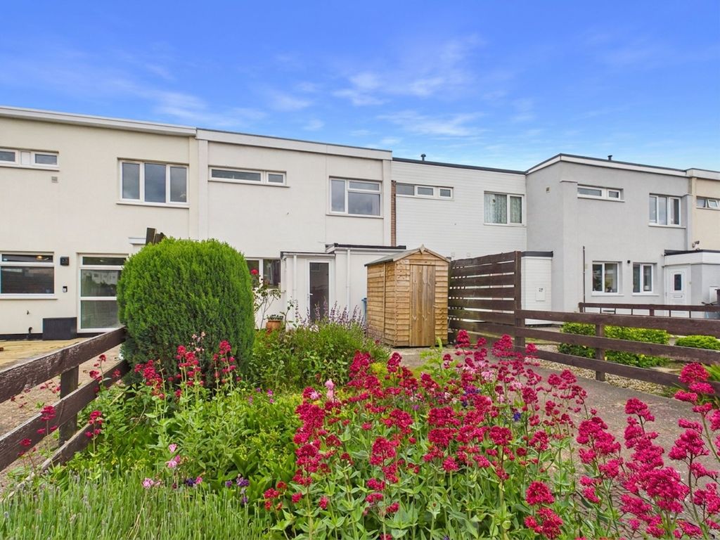 Property photo 1 of 19 External