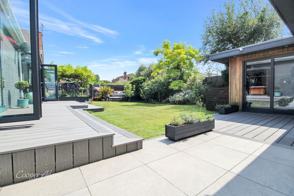 Property photo 3 of 21 Rear Garden