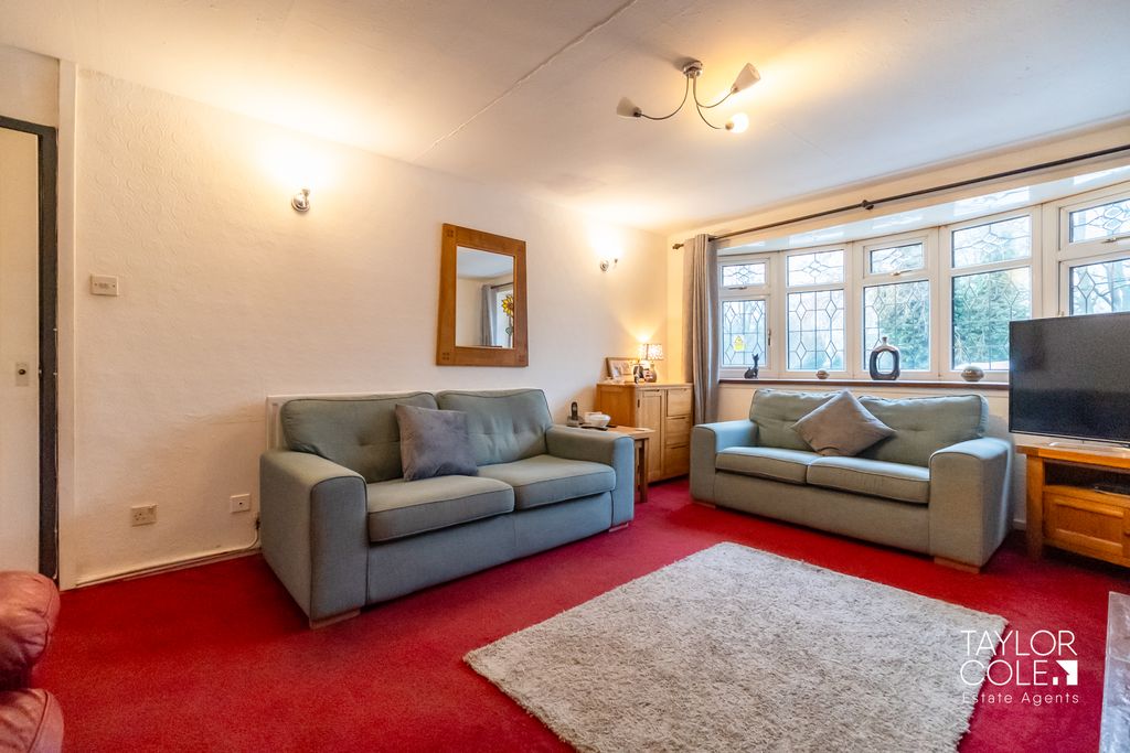 Property photo 3 of 22