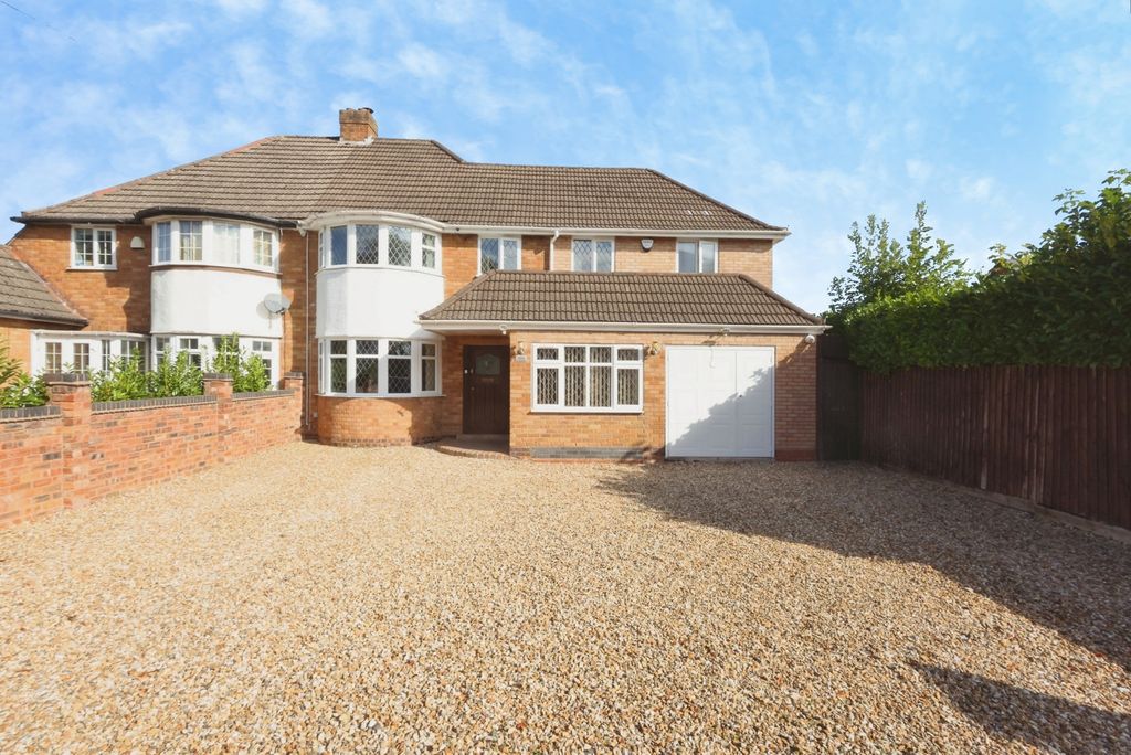Property photo 1 of 27 Pbox-Img.Jpg